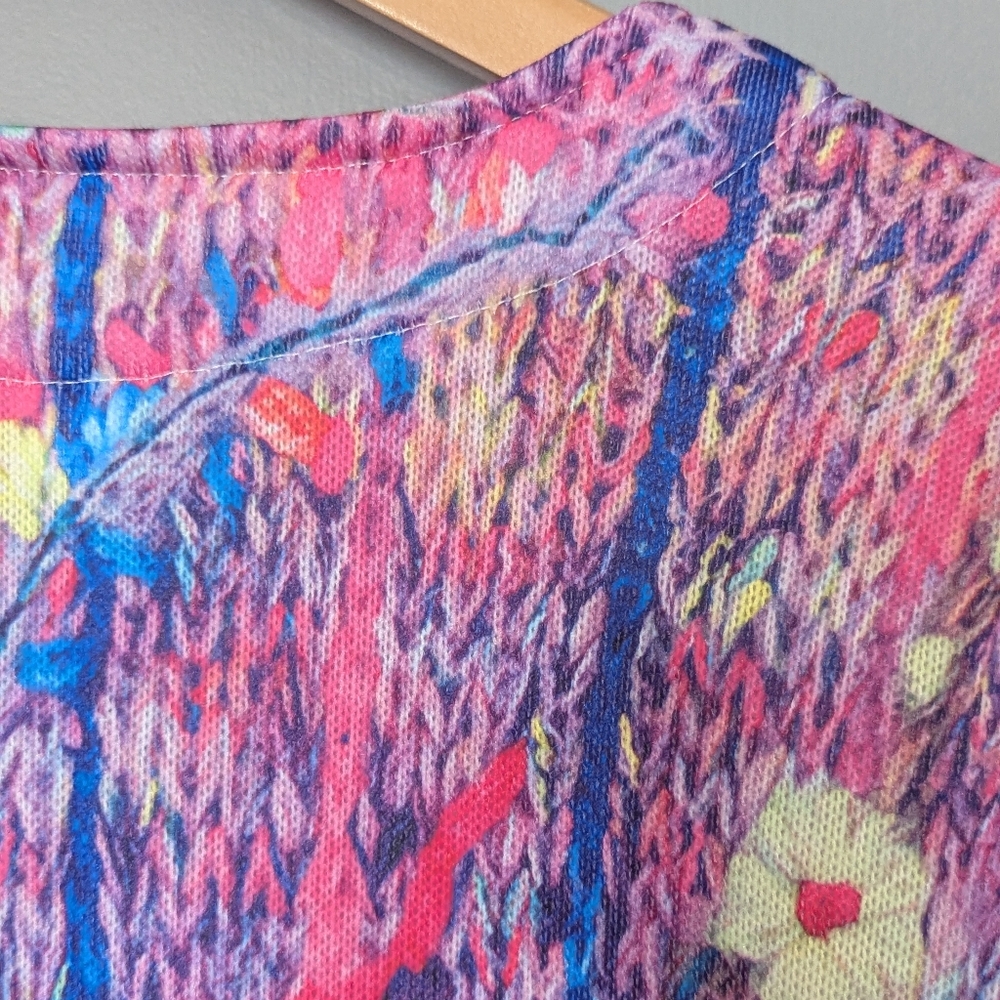 Women's Floral Abstract‎ Button Up Cardigan - Picture 9 of 11